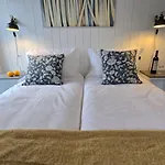Guest house Vulcanica - Boutique In Azores 3*