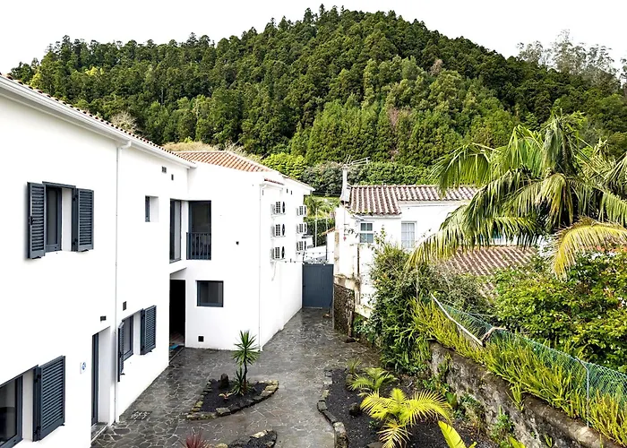 Vulcanica - Boutique Suites In Furnas Sao Miguel * Фурнаш